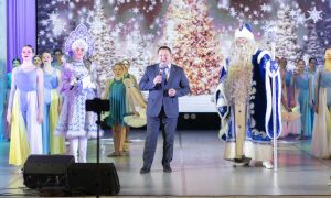Кировский район поздравили с Новым годом