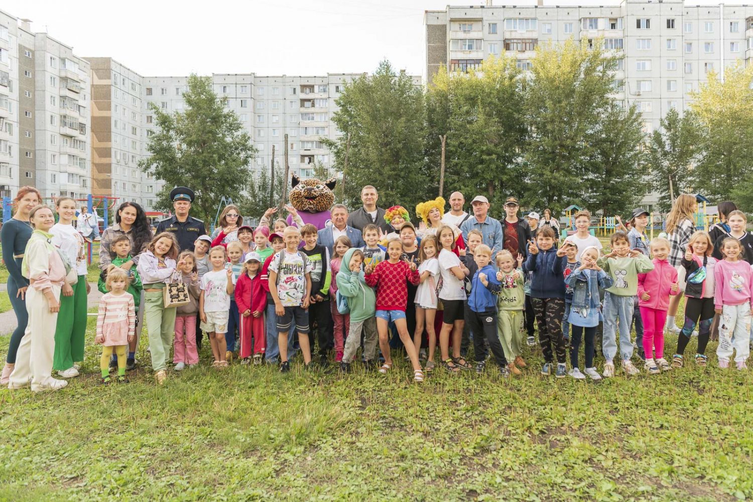 ФК «Тотем» подарил детям праздник